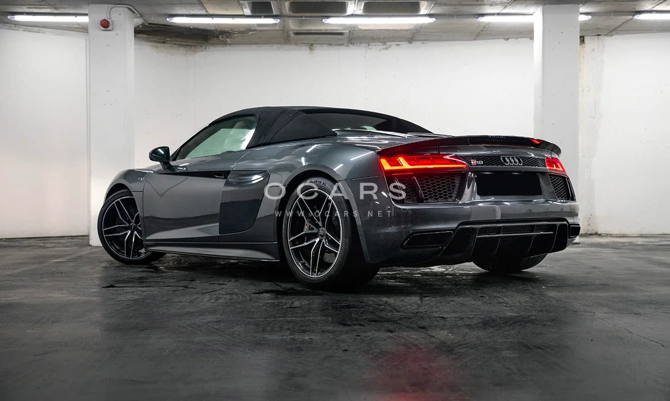 Audi R8 Spyder