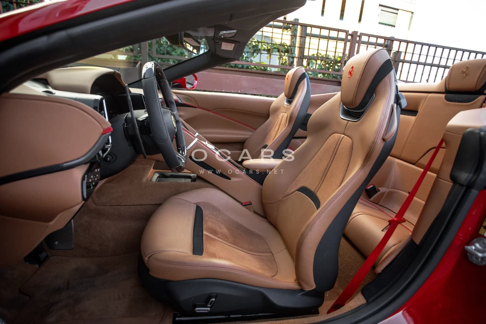 Ferrari Roma Spider 5