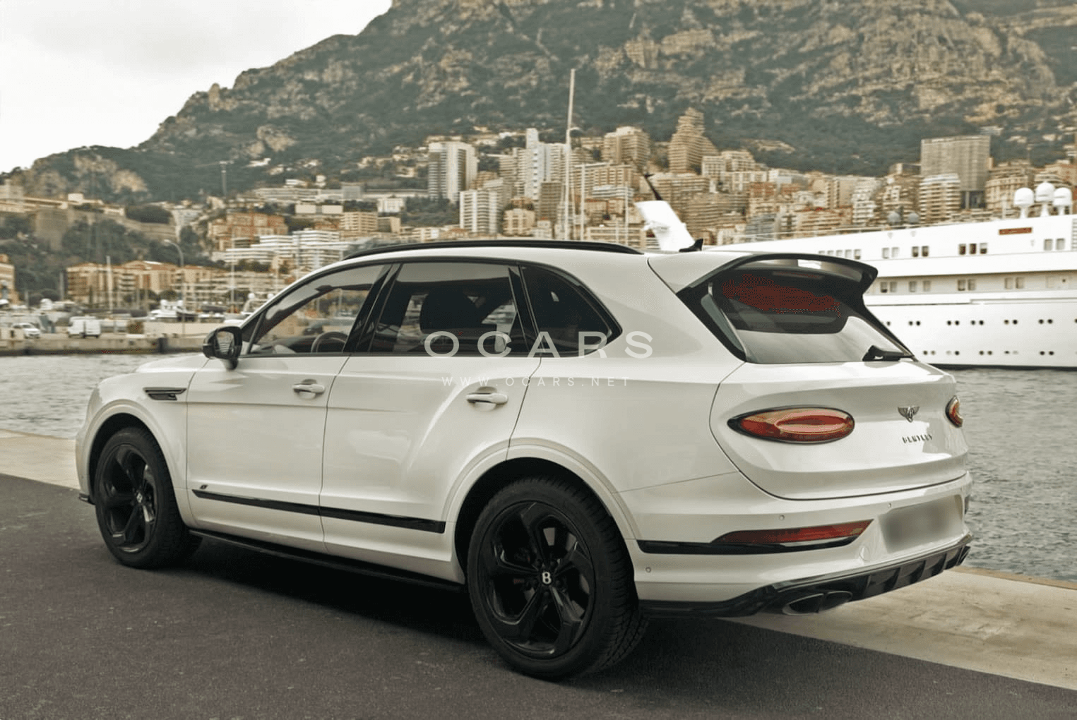 Bentley Bentayga S 3