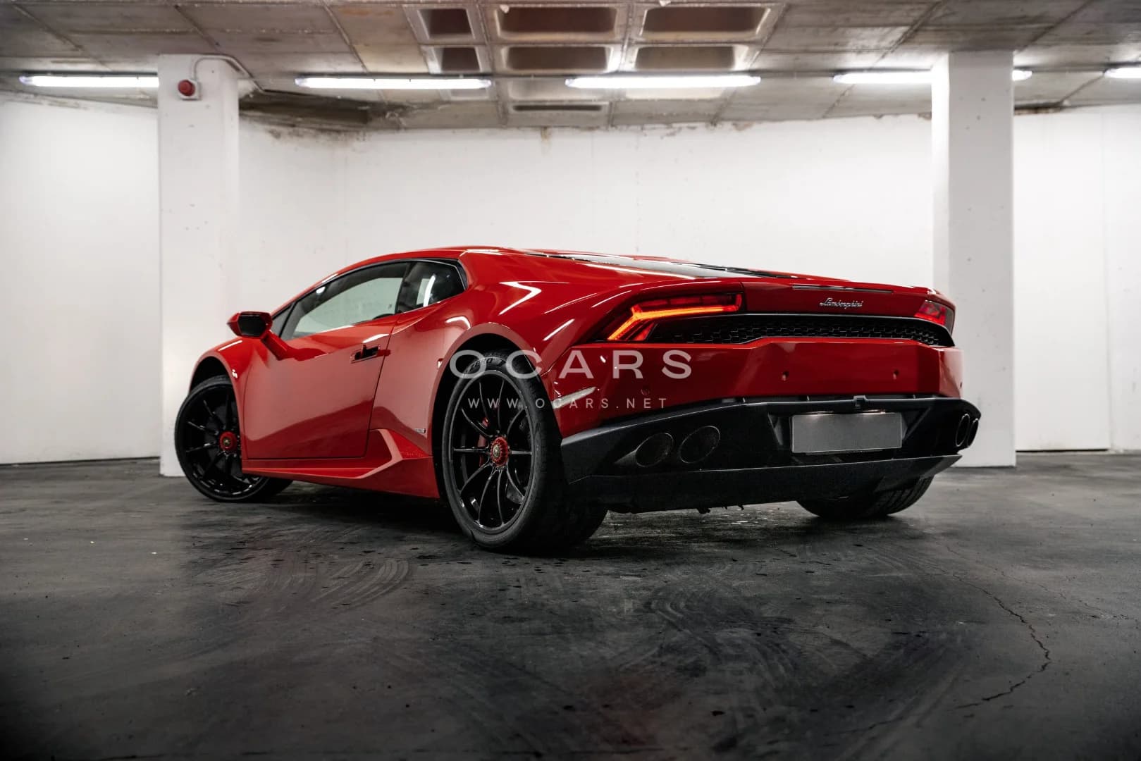 Lamborghini Huracan 3