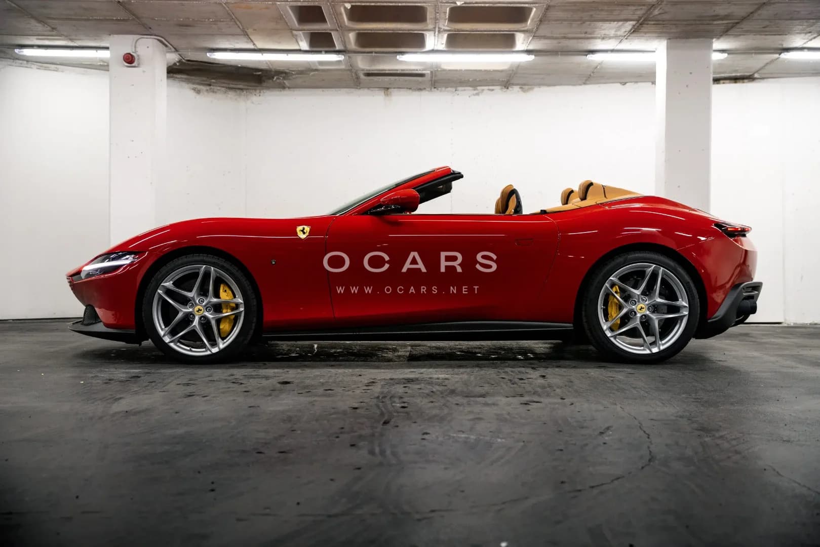 Ferrari Roma Spider 2