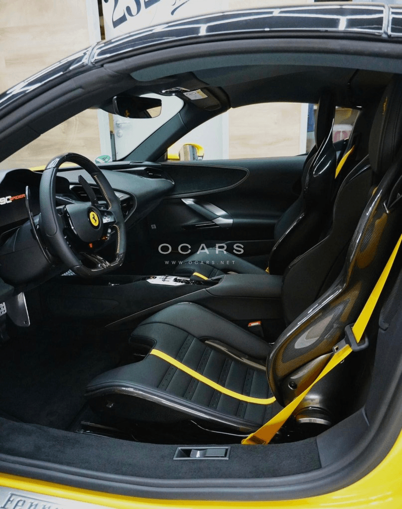 Ferrari SF90 Spider 3